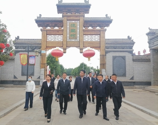 调整大小 640 (1).jpg