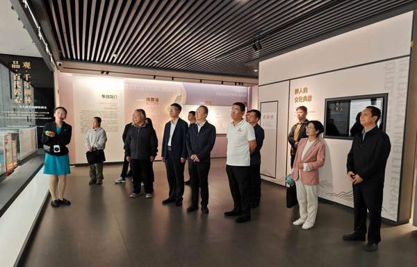 调整大小 1.jpg